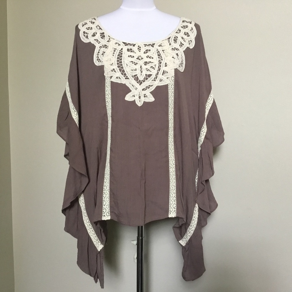 NWT ENTRO boutique lace gauze poncho M L